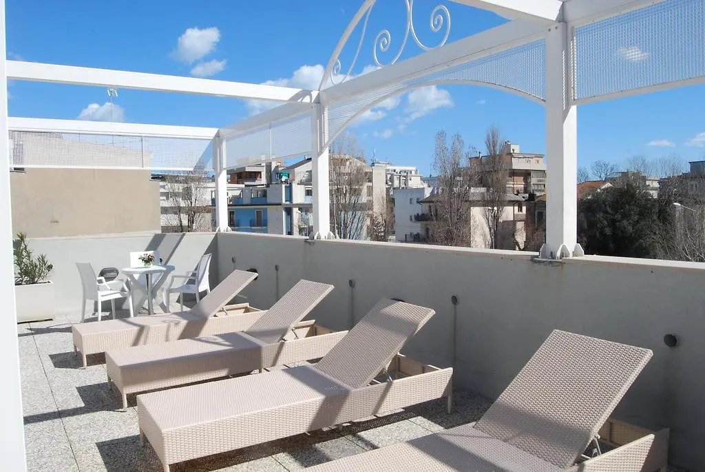 Hotel Residence Villa Del Mare  Rimini