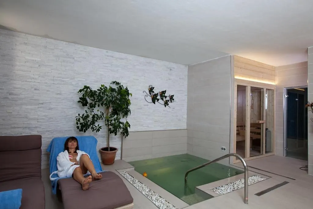 Hotel Residence Villa Del Mare 3*, Rimini